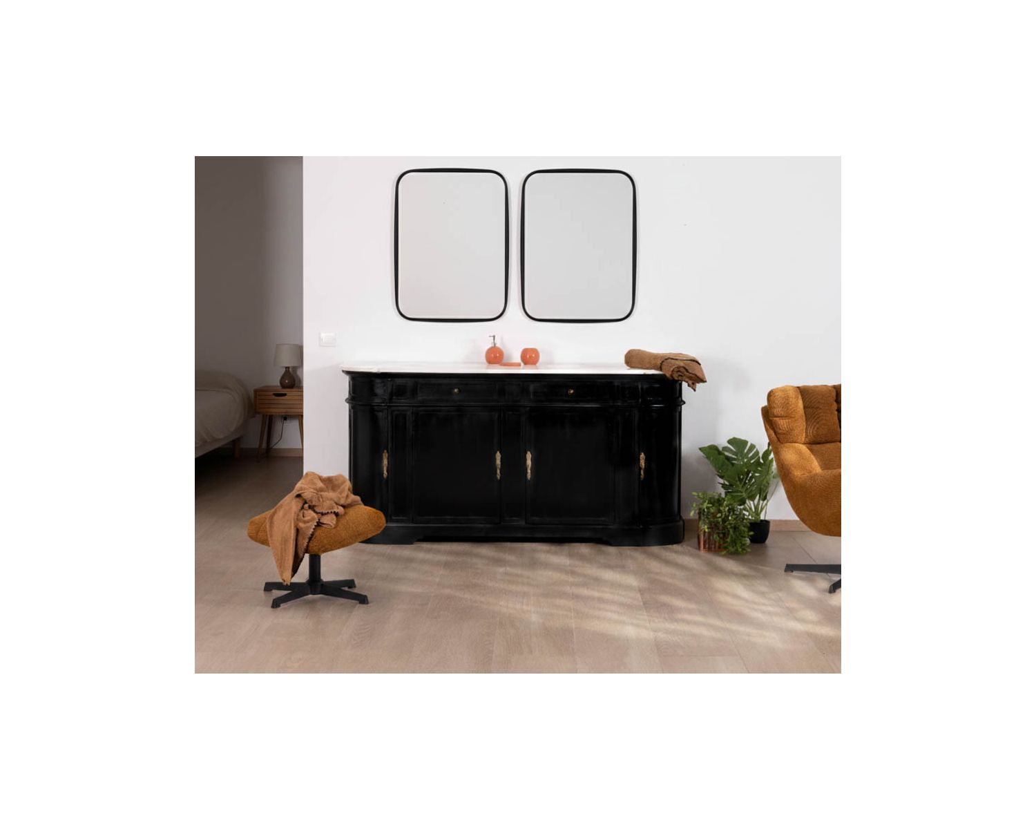 Mobile lavabo doppio "Églantine" con angoli arrotondati in legno nero e quarzo bianco