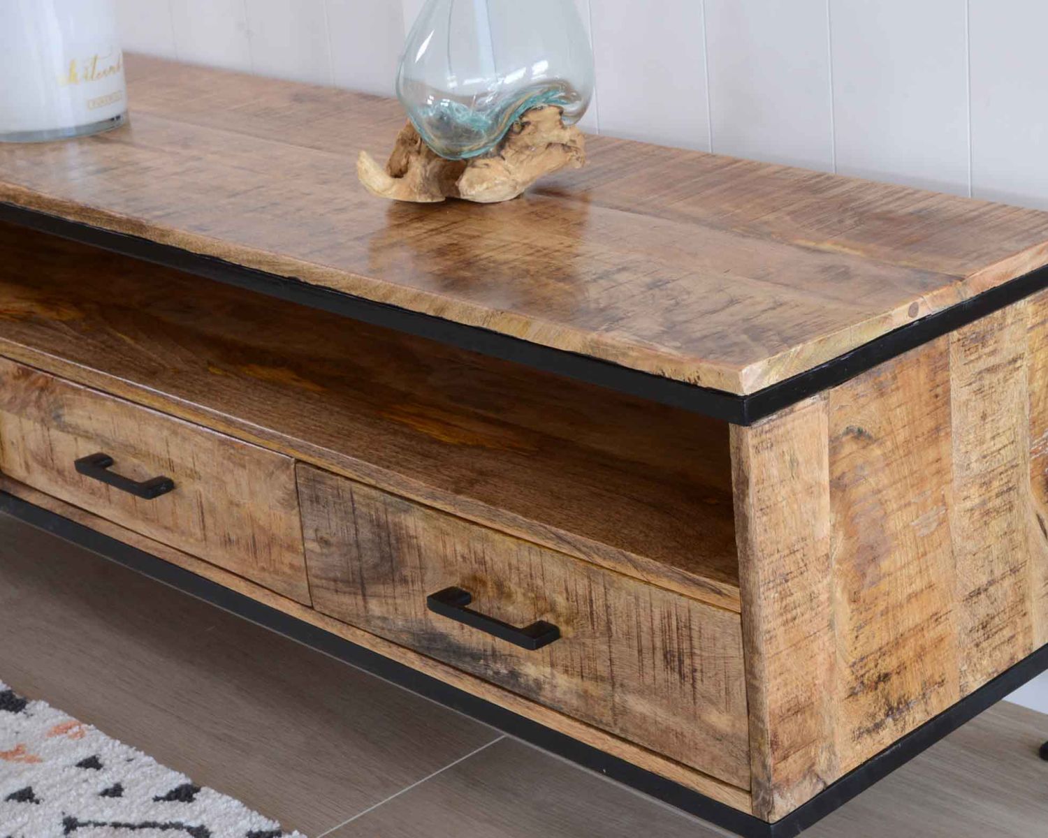 Mobile TV "Mango" in legno massiccio di mango e metallo in stile elegante 