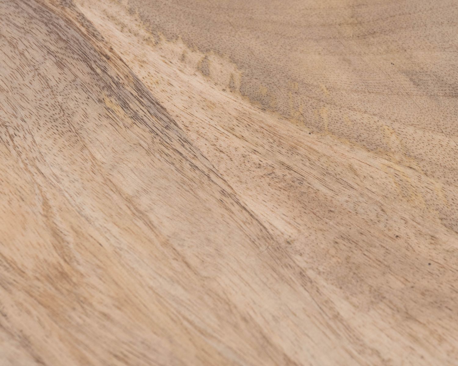 Madia "Kazag" da 160 cm con design in mango e metallo scanalato