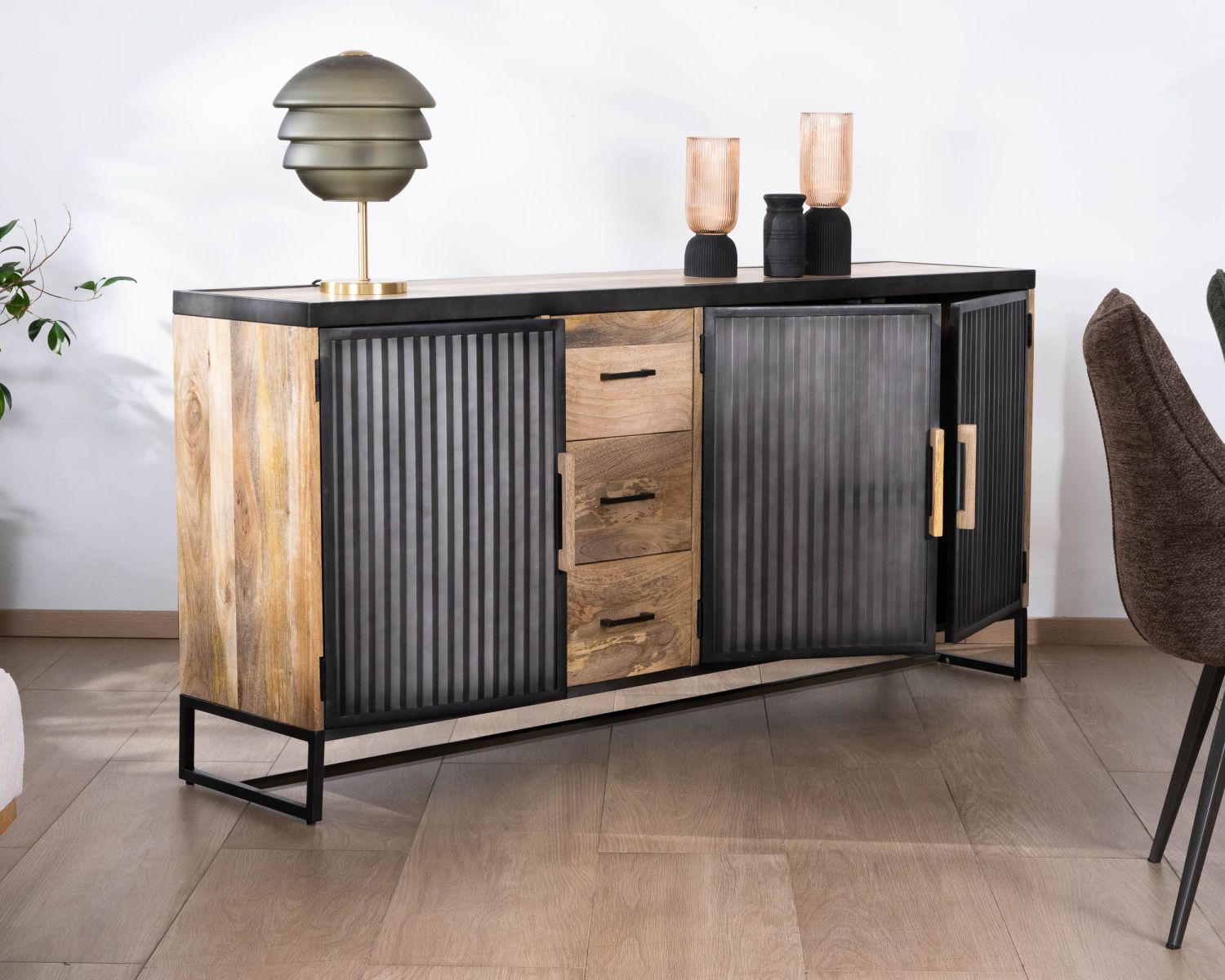 Madia industriale "Kazag" con frontali e cassetti scanalati