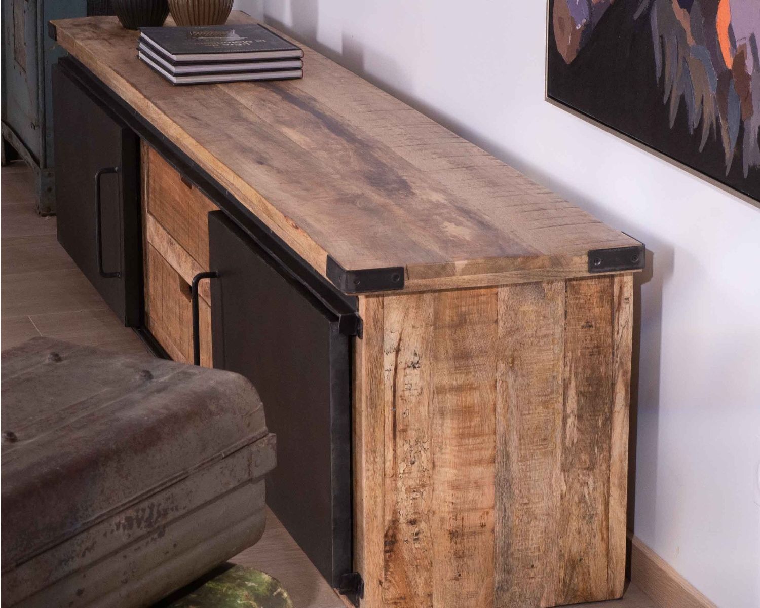 Grande porta TV "Caractère" 200 cm a 2 ante e 2 cassetti in metallo e legno