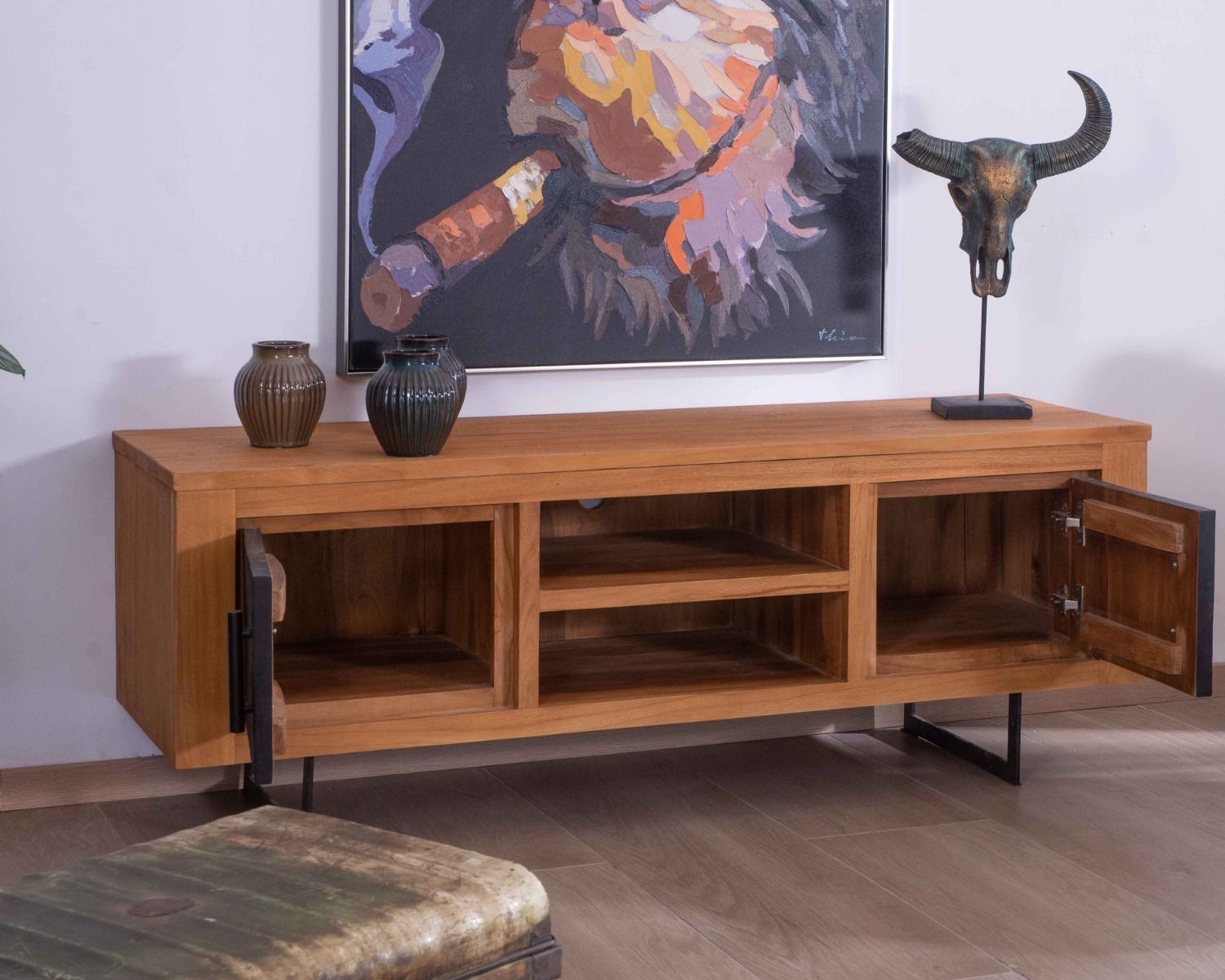 Mobile TV moderno 'Trend' a 2 ante e 2 nicchie in teak di recupero e metallo