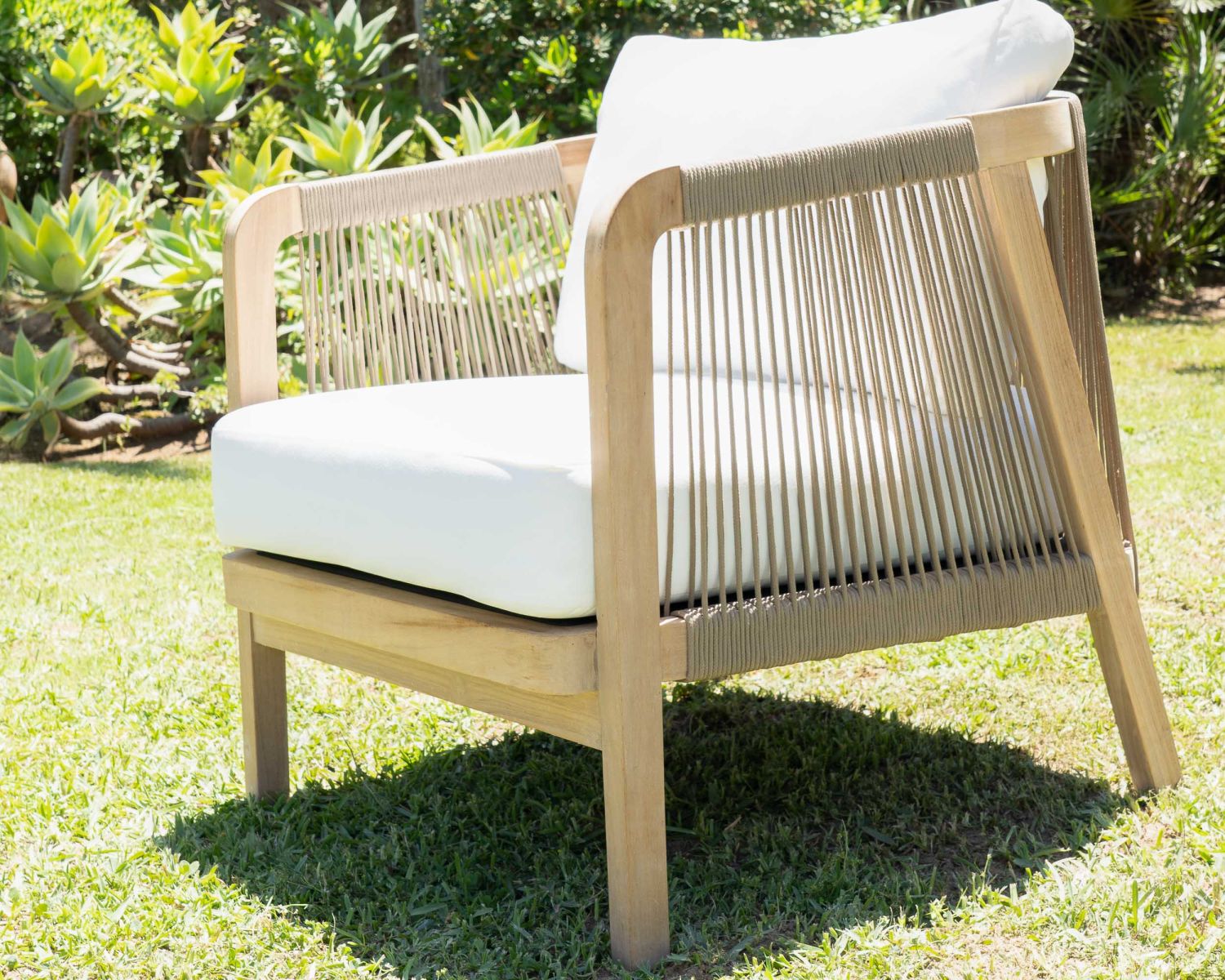 Set di mobili da giardino in teak riciclato "Eole