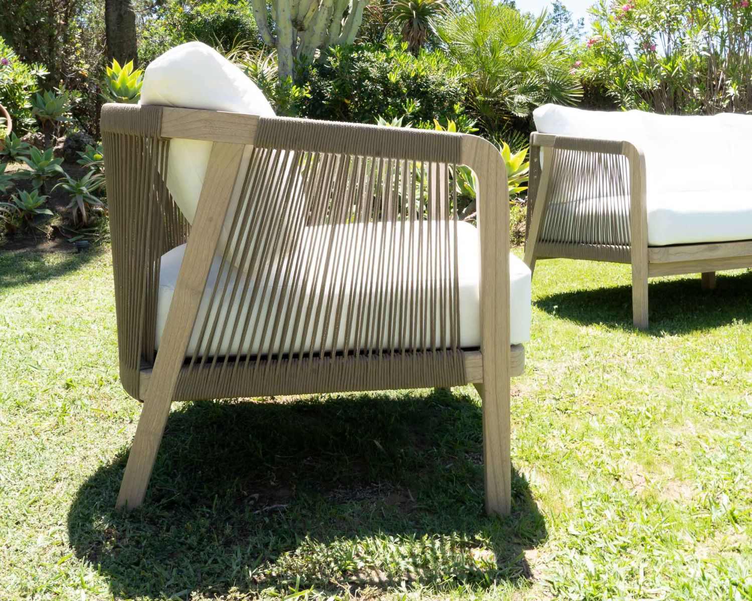 Set di mobili da giardino in teak riciclato "Eole