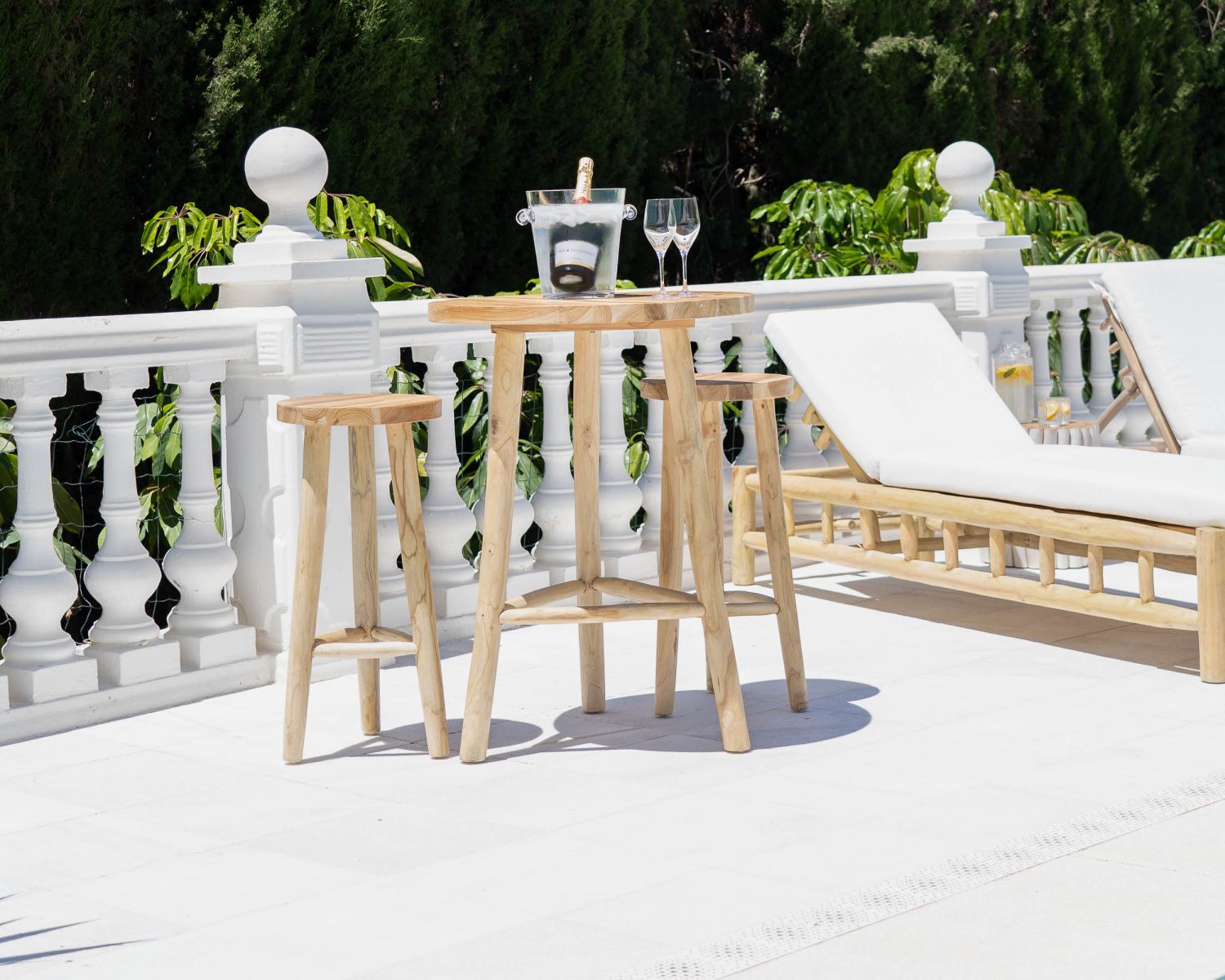 Tavolino rotondo in teak 80 cm in stile etnico "Sumatra