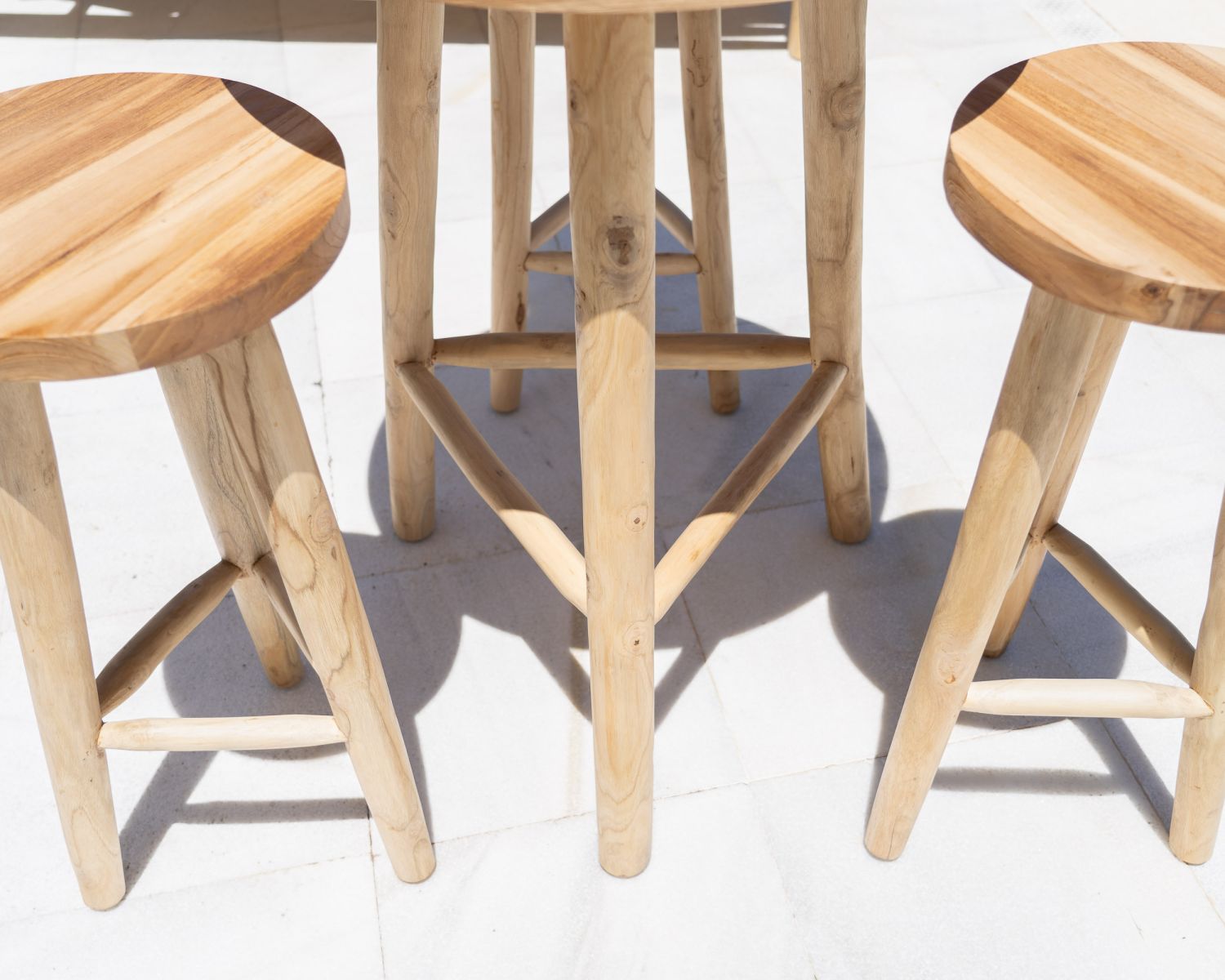 Sgabello etnico "Sumatra" da 75 cm in rami di teak