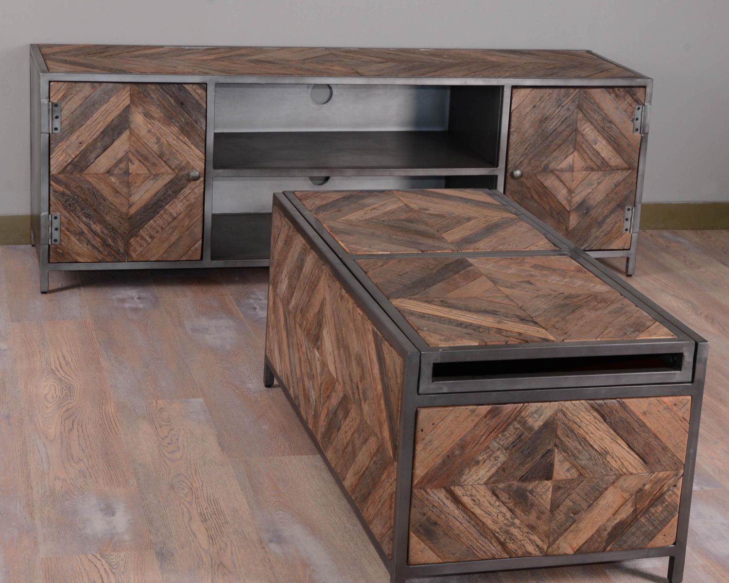 Tavolino da bar industriale in legno e metallo 100cm "Legno