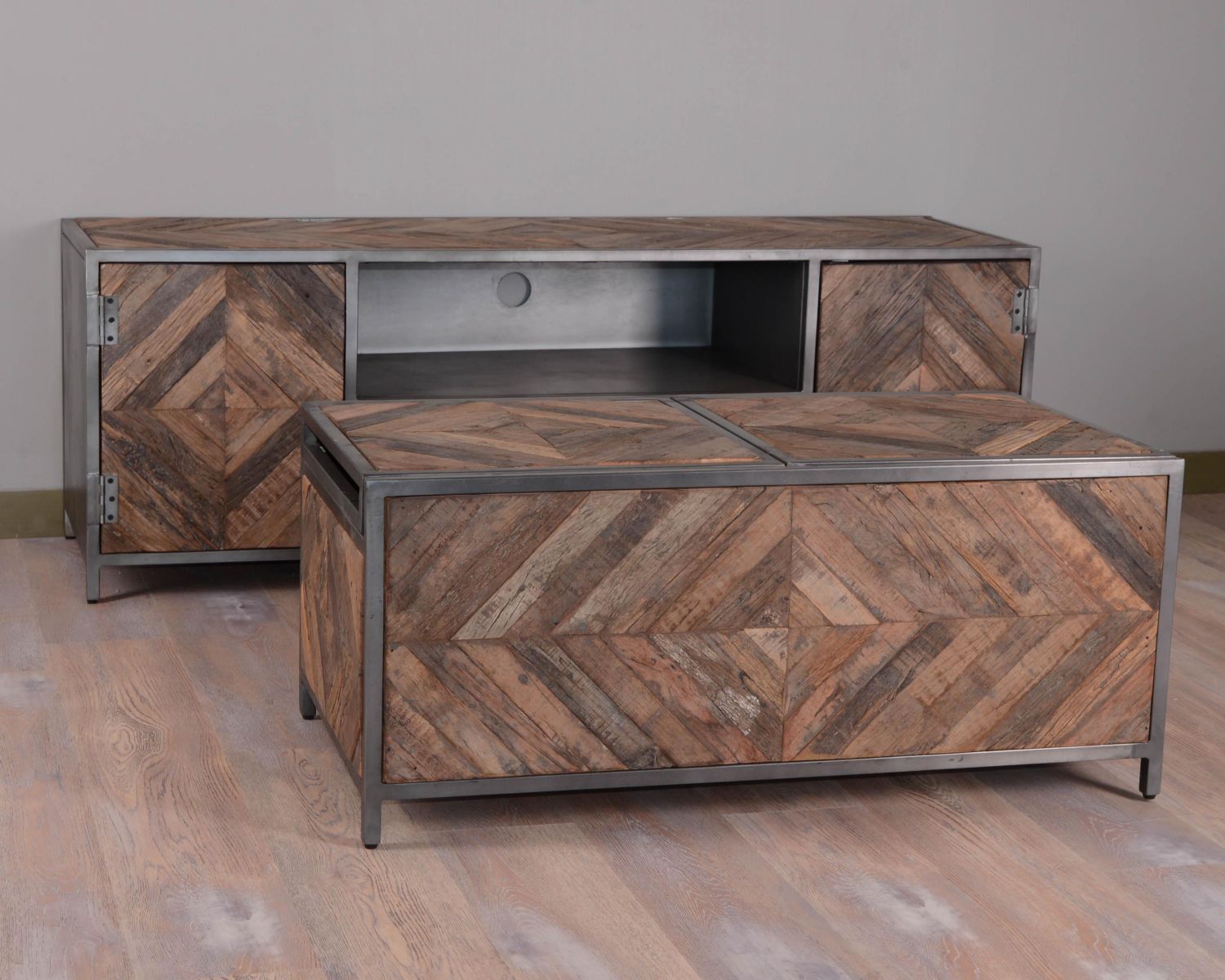 Tavolino da bar industriale in legno e metallo 100cm "Legno