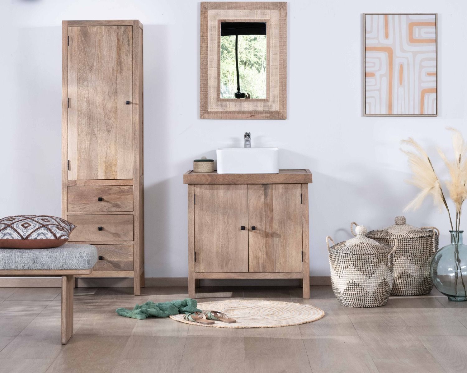 Specchio con cornice in legno e canna "Legacy", romantico e retrò