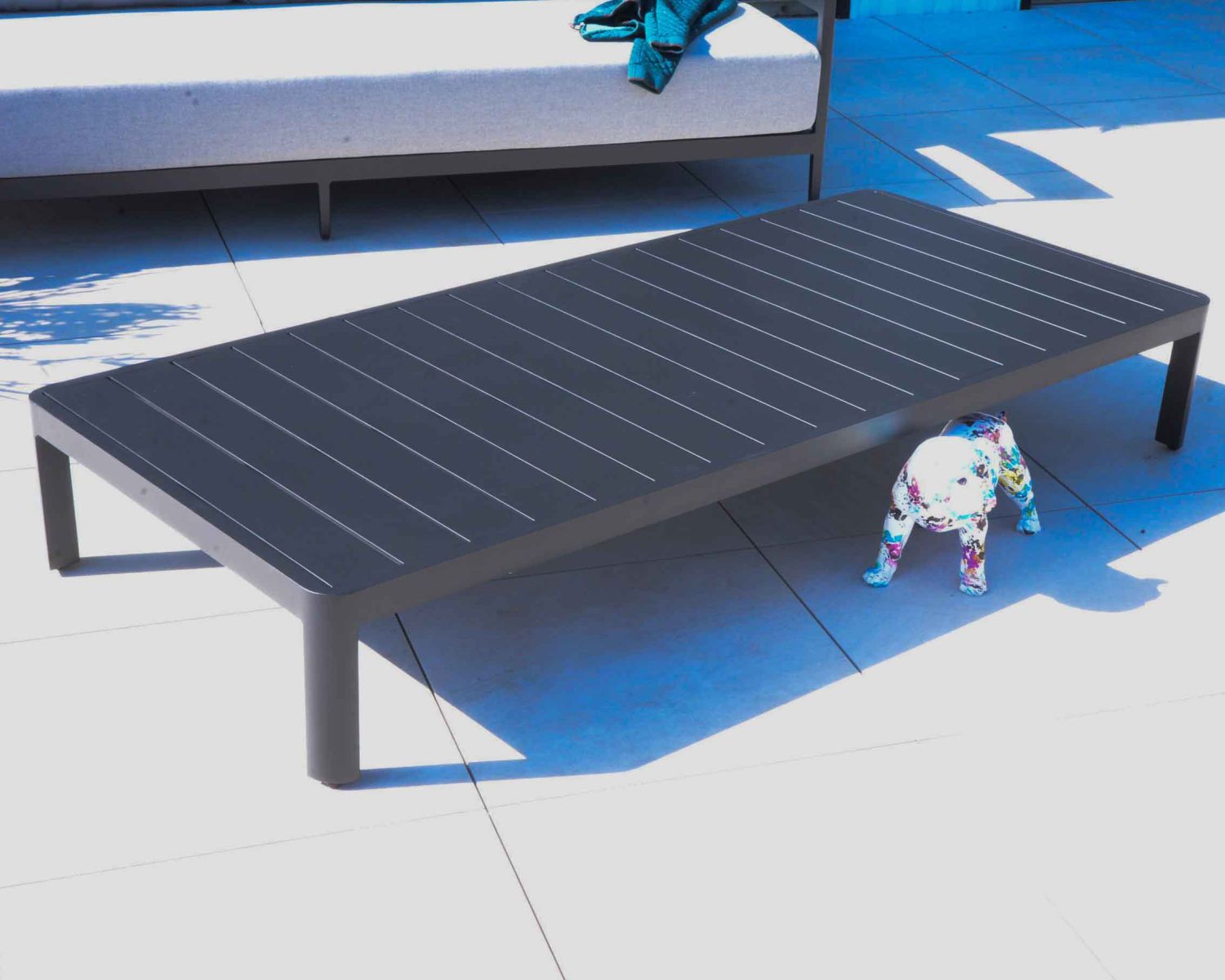 Tavolino da giardino contemporaneo "Blois" in alluminio antracite