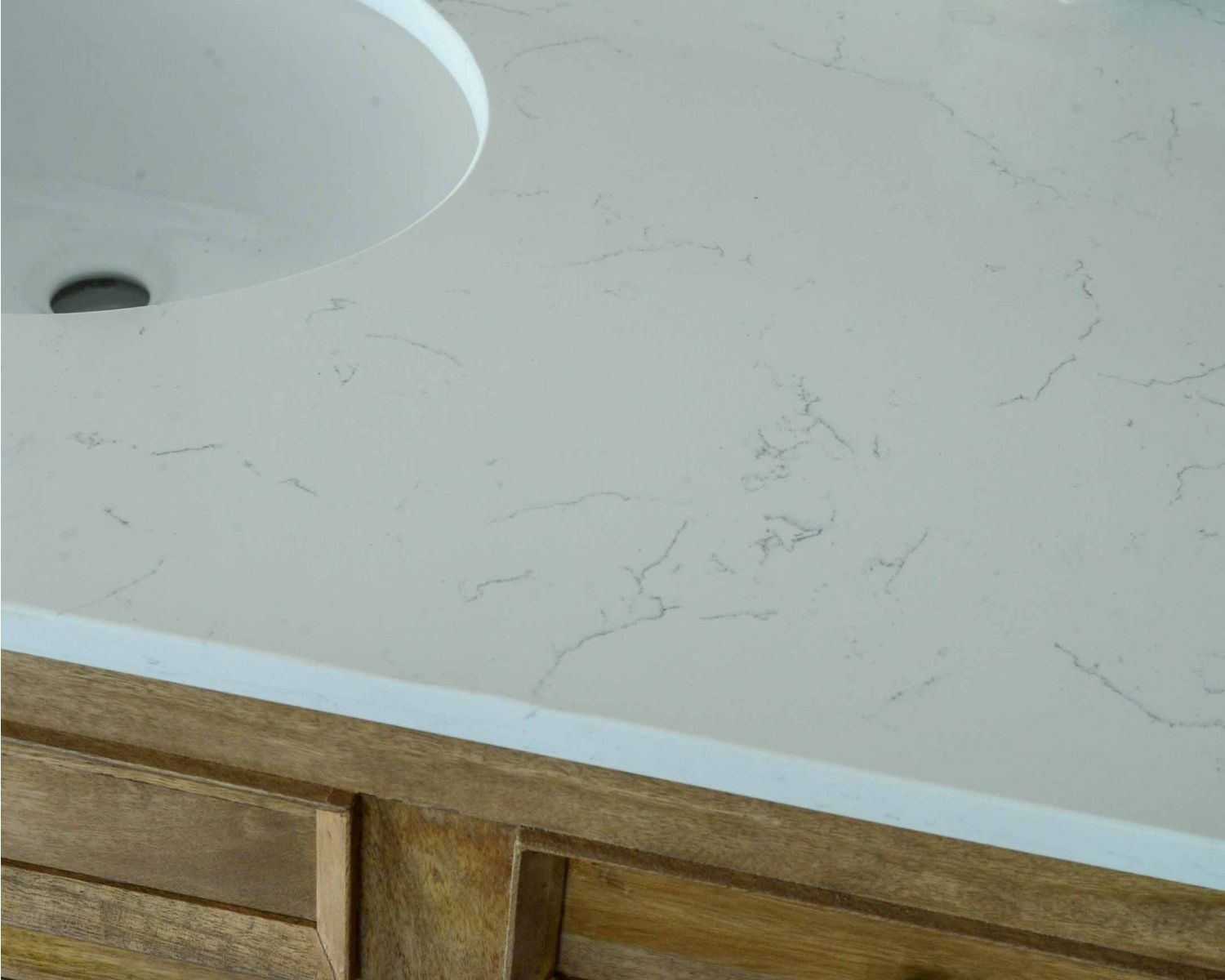 Mobiletto da bagno a 2 vasche "Elegance" in quarzo bianco e mango