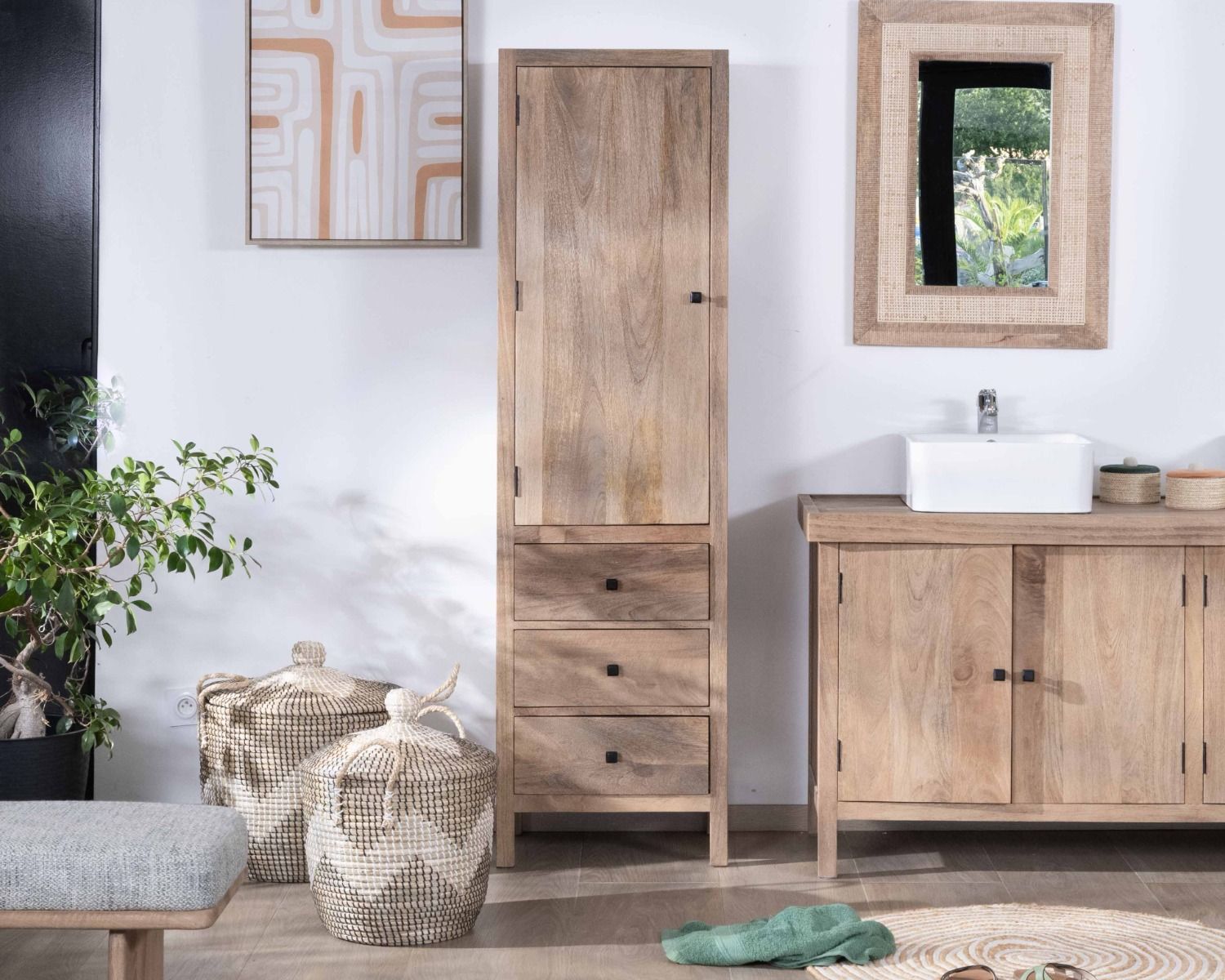 Contenitore "Maestro" in legno massiccio di mango con anta e cassetti