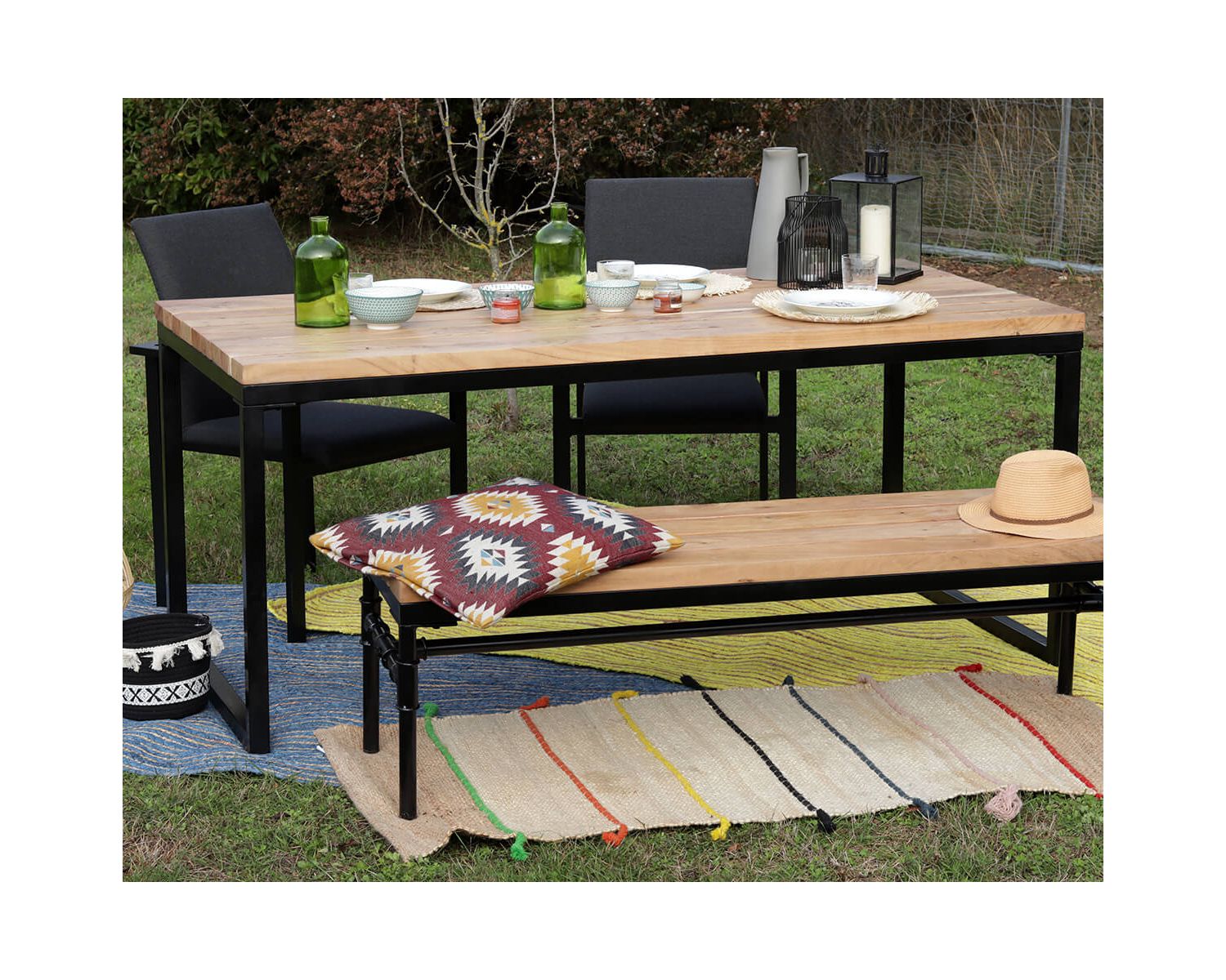 Tavolo da pranzo industriale "Garden" in legno e metallo