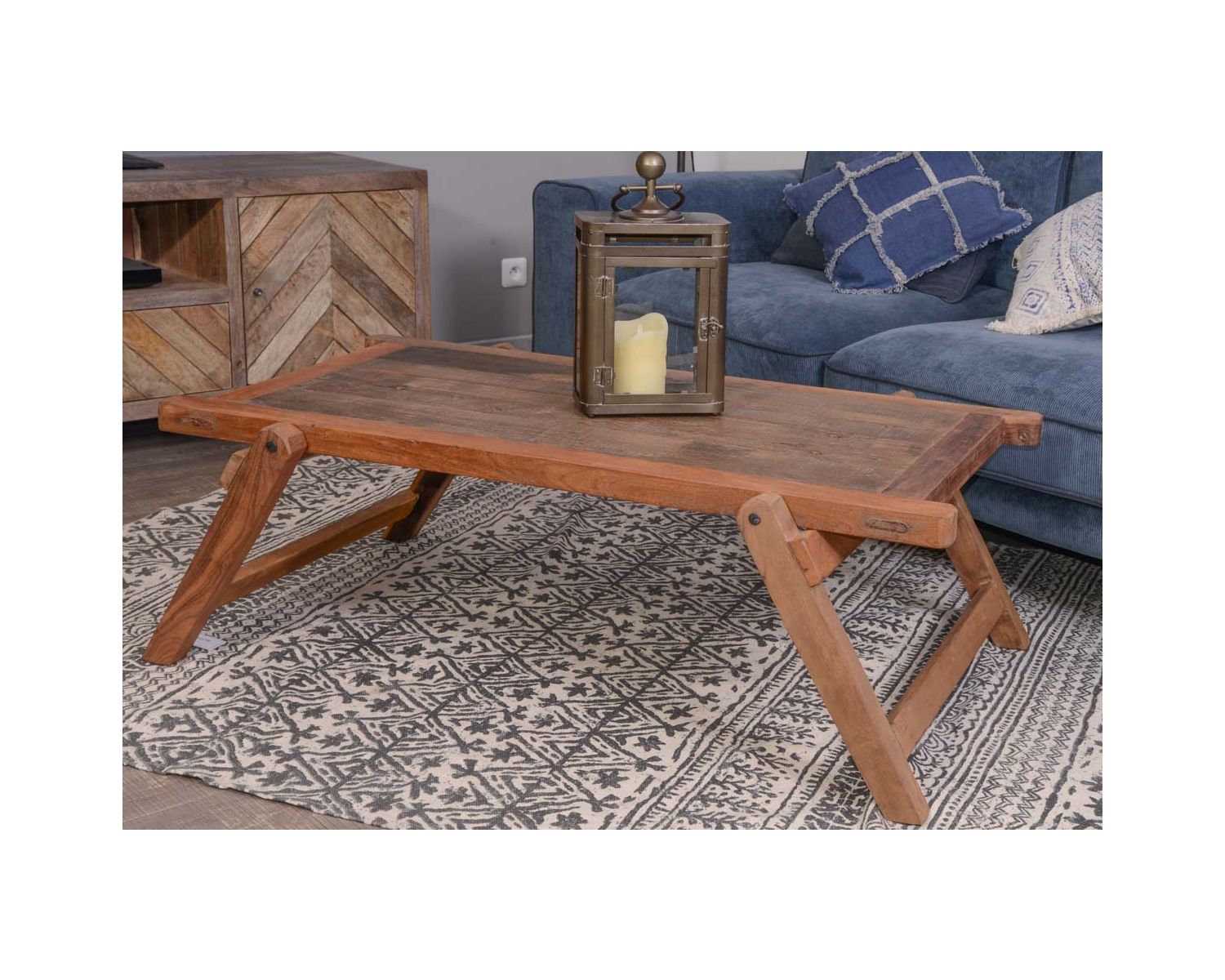 Tavolino da letto militare in legno "nepalese" riciclato