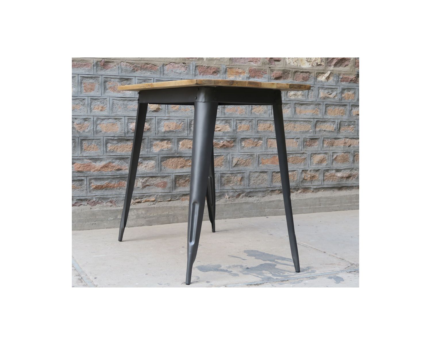 Tavolo con piedistallo "Dowtoun" 120x70cm in legno esotico e metallo