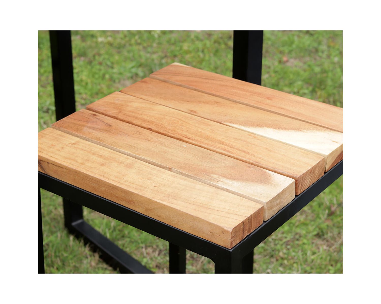 Sgabello da bar "Garden" in metallo e legno esotico