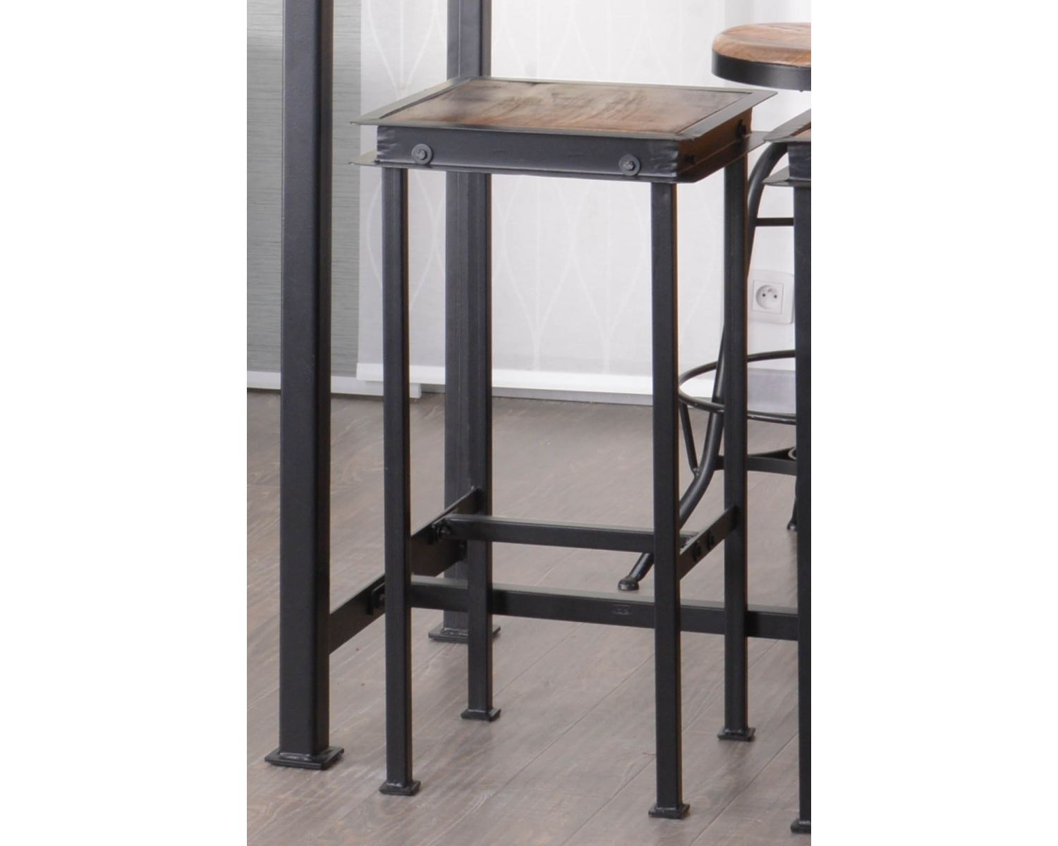 Sgabello industriale da bar "IPN" in metallo e legno