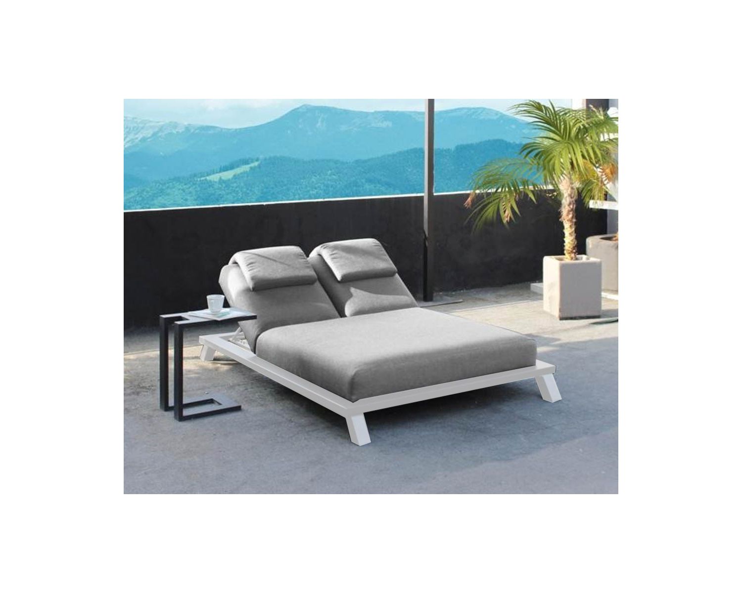 Lettino a 2 posti in tessuto Sunbrella "Nusa Pedina" in bianco e grigio chiaro