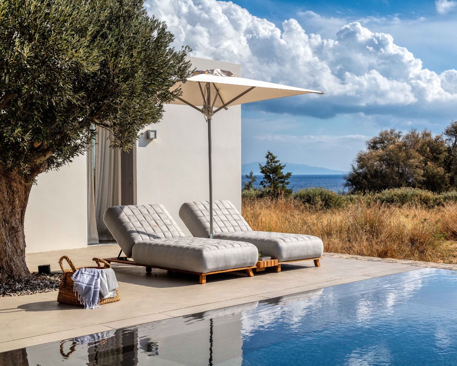 Lettino prendisole tessuto Sunbrella grigio chiaro "Lombok