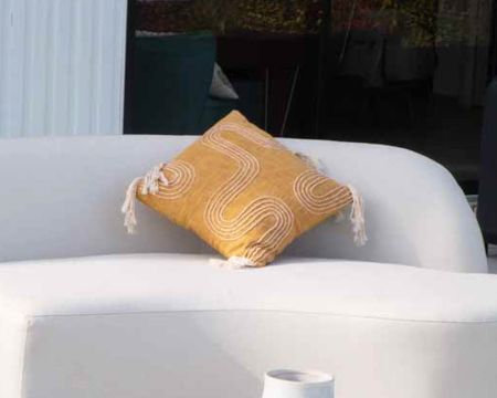 Cuscino "etnico" in tessuto di cotone fiammato 45 x 45 cm beige e giallo