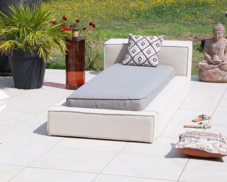 Lettino "Saint Tropez" in stile futon in grigio chiaro e lino