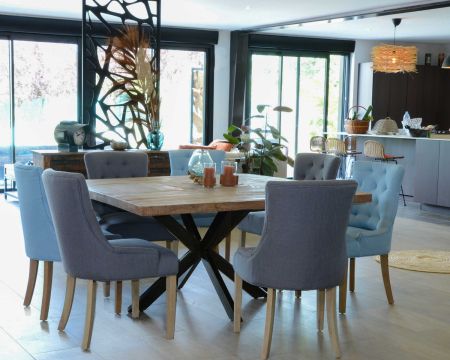 Tavolo quadrato di design in metallo e legno massiccio "Bronx" 130x130cm