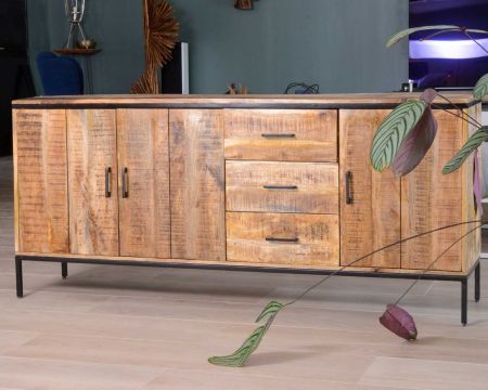 Grande credenza multigabinetto "Mango" in legno massiccio e metallo