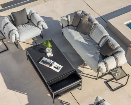 Divano da patio a 3 posti "Paquetage" con tessuto Sunbrella trapuntato in grigio chiaro