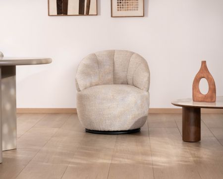 Poltrona girevole "Sweet Culture" con effetto palla in tessuto intrecciato beige