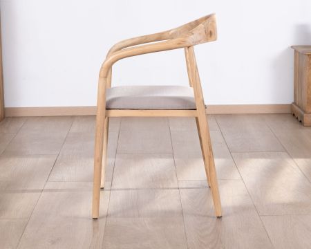 Set di 2 sedie da pranzo "Vogue" in acacia con seduta in tessuto beige