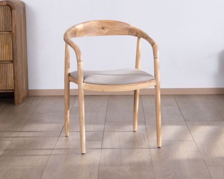 Set di 2 sedie da pranzo "Vogue" in acacia con seduta in tessuto beige