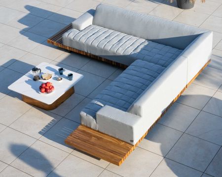 Divano di alta gamma con schienale dritto in tessuto Sunbrella grigio chiaro "Lombok"