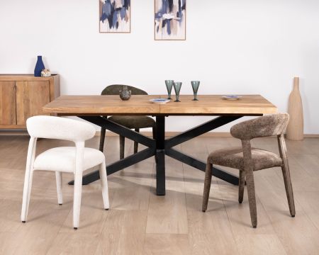 Tavolo da pranzo allungabile "Maestro" 190-250 cm in legno di mango con gambe a stella