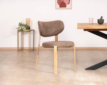 Set di 2 sedie da pranzo impilabili dal design caldo "Staccato" con tessuto intrecciato marrone e gambe in legno di quercia