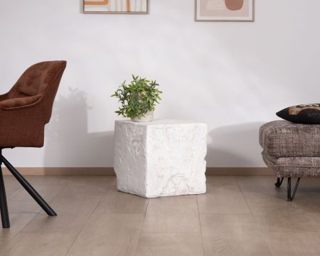 Tavolino cubo design "Ios" in ossido di magnesio