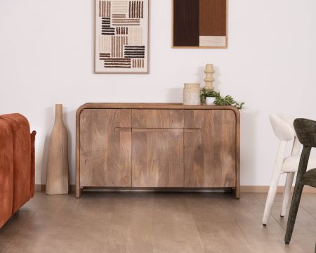 Credenza in stile neo-vintage a 3 ante in legno massello di mango "Spelano" 140 cm