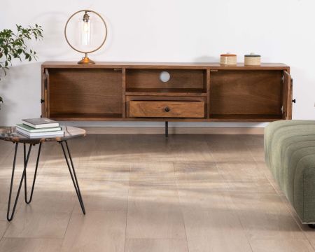 Grande porta TV in stile etnico da 200 cm con motivo "Membatu" in resina solida di acacia e base in metallo