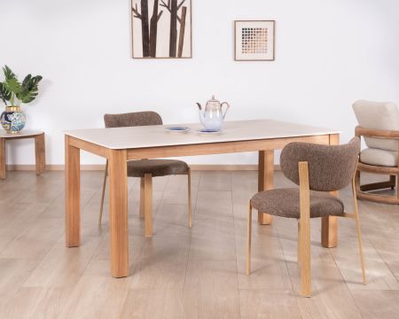 Tavolo da pranzo in stile country chic "Arvik" in teak massiccio e ceramica effetto travertino, 160 cm