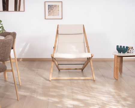 Poltrona chilena imbottita in tessuto bouclé ecru e teak massiccio "Alizé" per interni/esterni