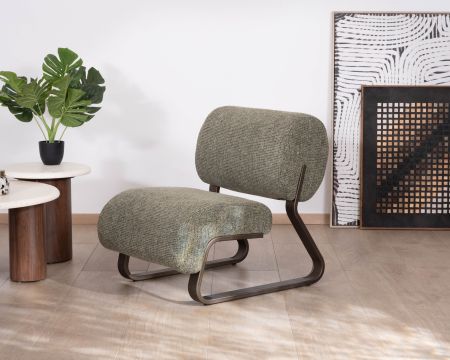 Poltrona di design moderno in tessuto bouclé color kaki "Luno" con struttura in metallo color bronzo