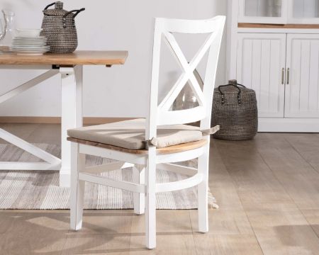 Set di due sedie da pranzo in acacia massiccia "Trégastel", finitura naturale e bianca