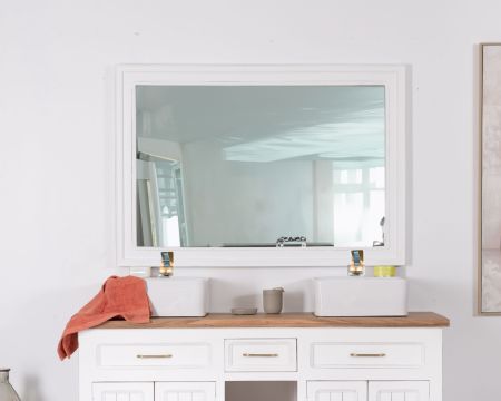 Grande specchio rettangolare 130x90 cm "Trégastel" cornice in acacia bianca