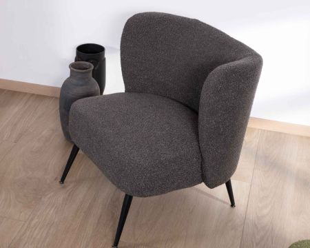 Poltrona Frog in tessuto grigio antracite e gambe in metallo "Ripple"