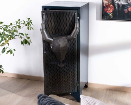 Contenitore in metallo con frontale a testa di toro in rilievo "Crazy"