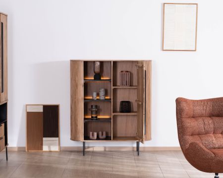 Contenitore dal design retrò "Bopee" con ripiani e illuminazione a LED