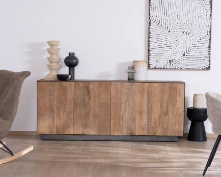 Credenza "Santo" in mango, 4 ante 