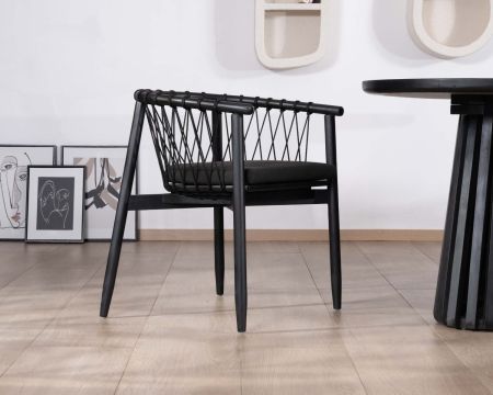 Sedia da pranzo in legno nero "Katue" con corda intrecciata