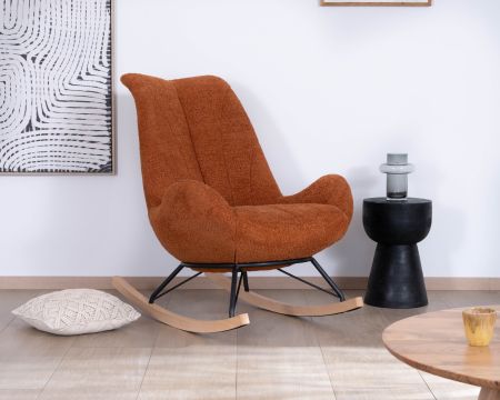 Sedia a dondolo contemporanea "Calista" in tessuto bouclette color ruggine