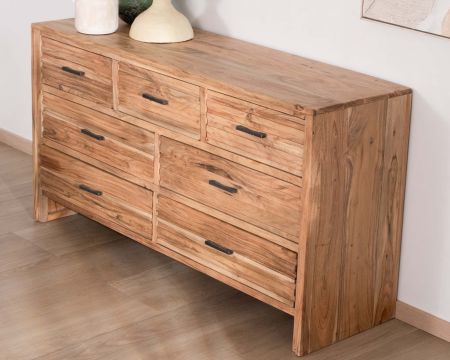 Cassettone a 7 cassetti "Conoa" in acacia con frontali scanalati