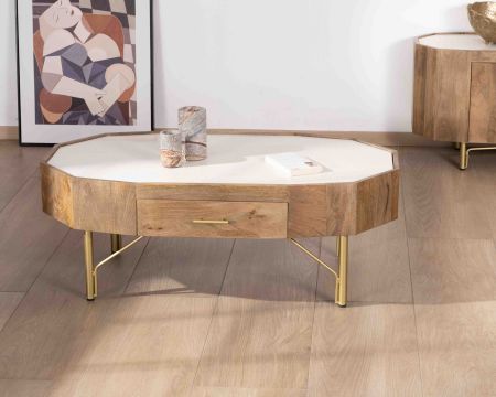 Tavolino retro-chic in legno di mango con piano "Bruges" in terrazzo bianco